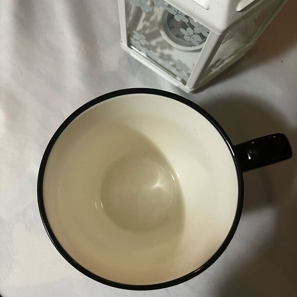 French Bulldog Mug with Red Beret - Picture 6 of 9